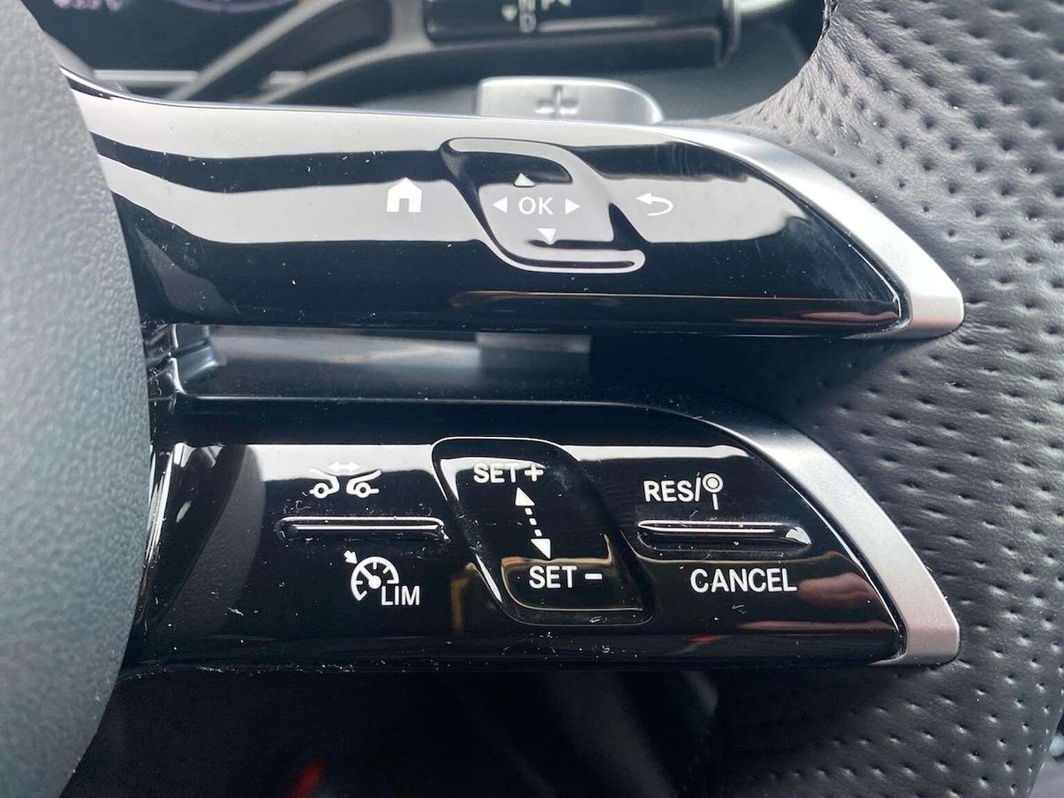 Used Mercedes-Benz C Class 2025 for sale - 77572928: Photo 27