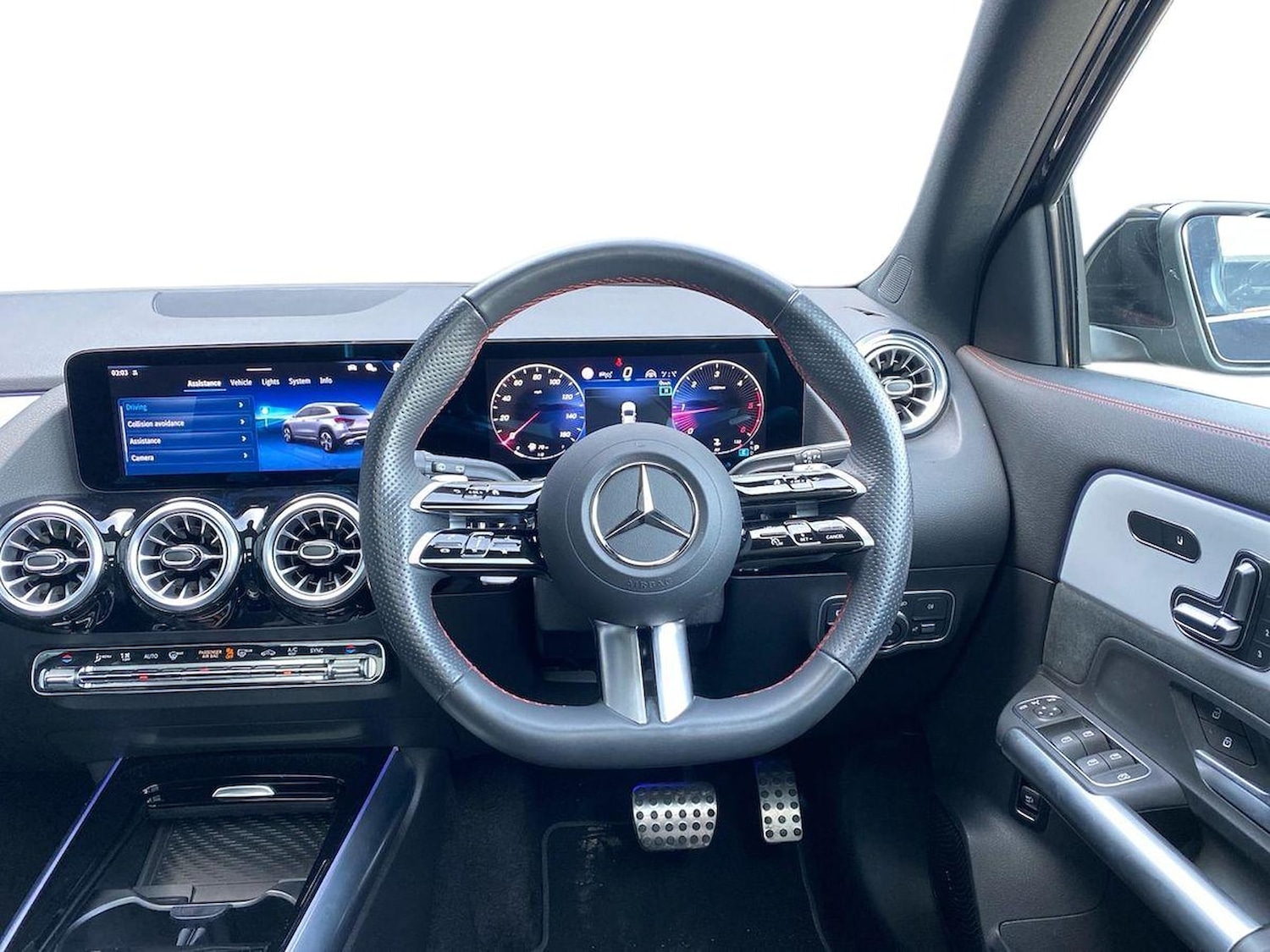 Used Mercedes-Benz GLA 2024 for sale - 76097071: Photo 9
