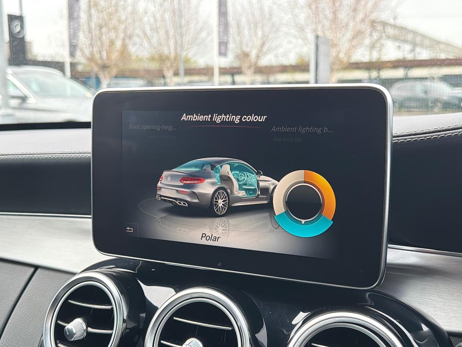 Used Mercedes-Benz C Class 2018 for sale - 76554300: Photo 25