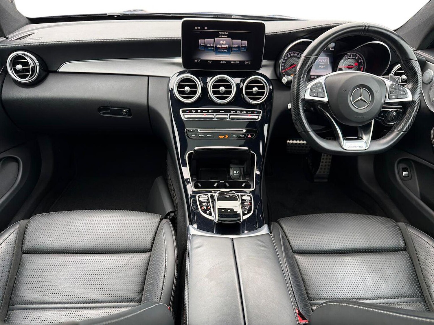 Used Mercedes-Benz C Class 2018 for sale - 76554300: Photo 8