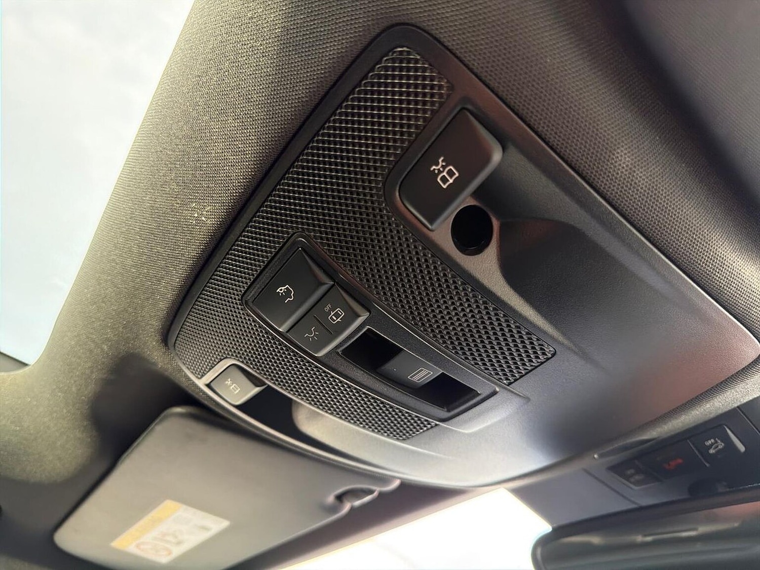 Used Mercedes-Benz GLA 2018 for sale - 76974573: Photo 14