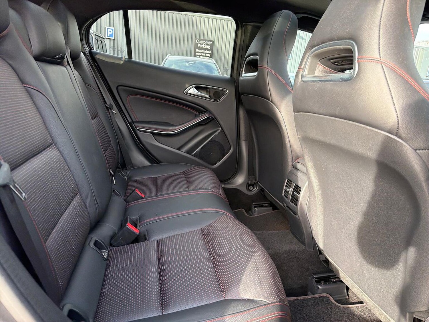 Used Mercedes-Benz GLA 2018 for sale - 76974573: Photo 16