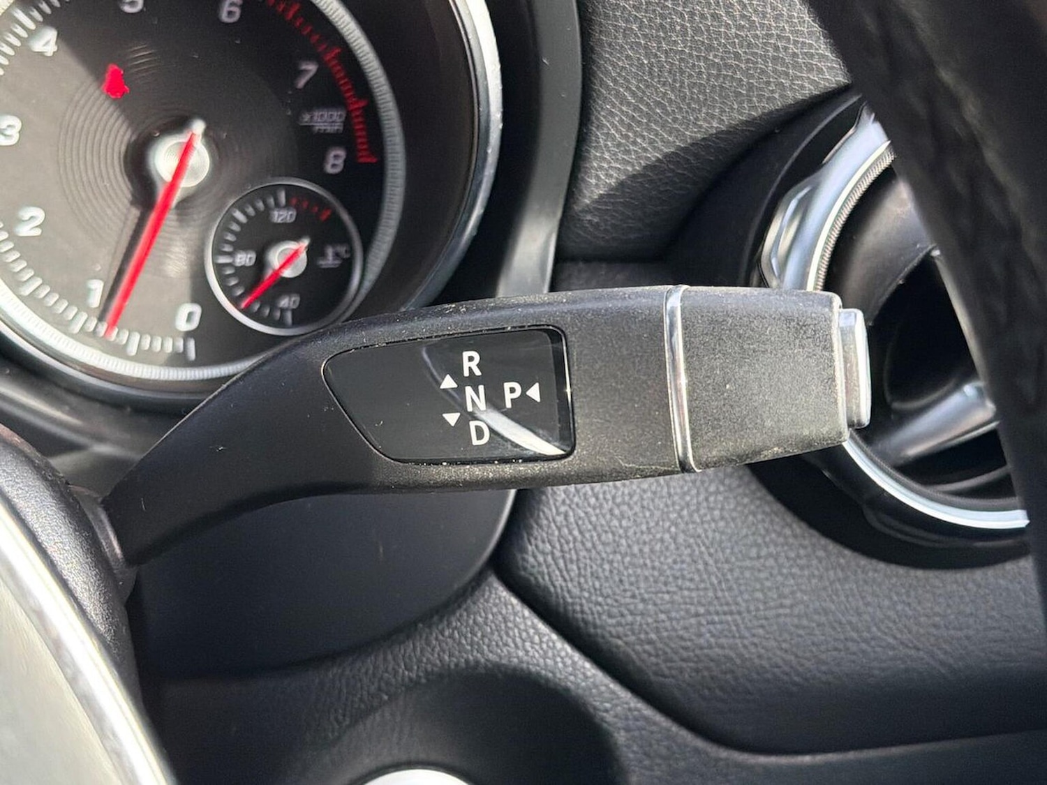 Used Mercedes-Benz GLA 2018 for sale - 76974573: Photo 29