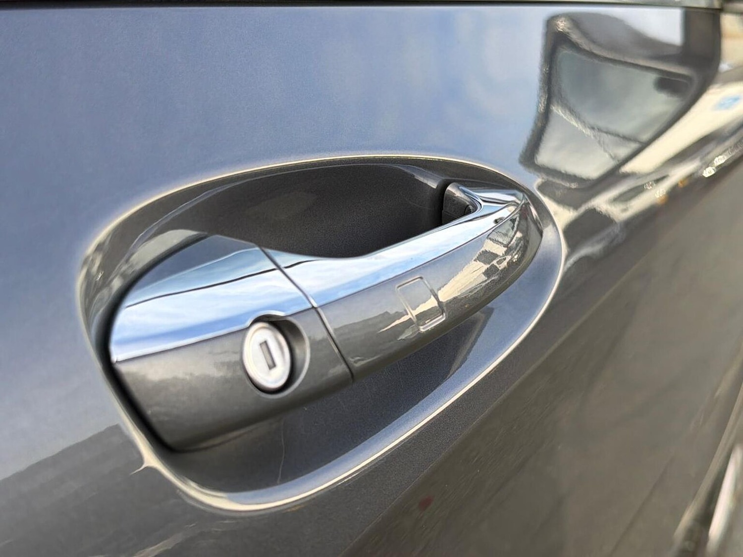 Used Mercedes-Benz GLA 2018 for sale - 76974573: Photo 40