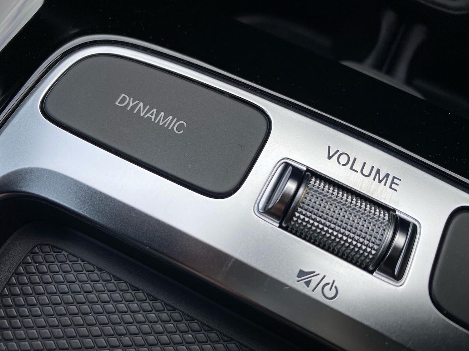 Used Mercedes-Benz GLA 2024 for sale - 76422344: Photo 31