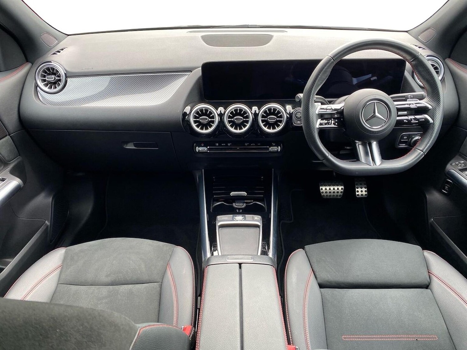 Used Mercedes-Benz GLA 2024 for sale - 76422344: Photo 8