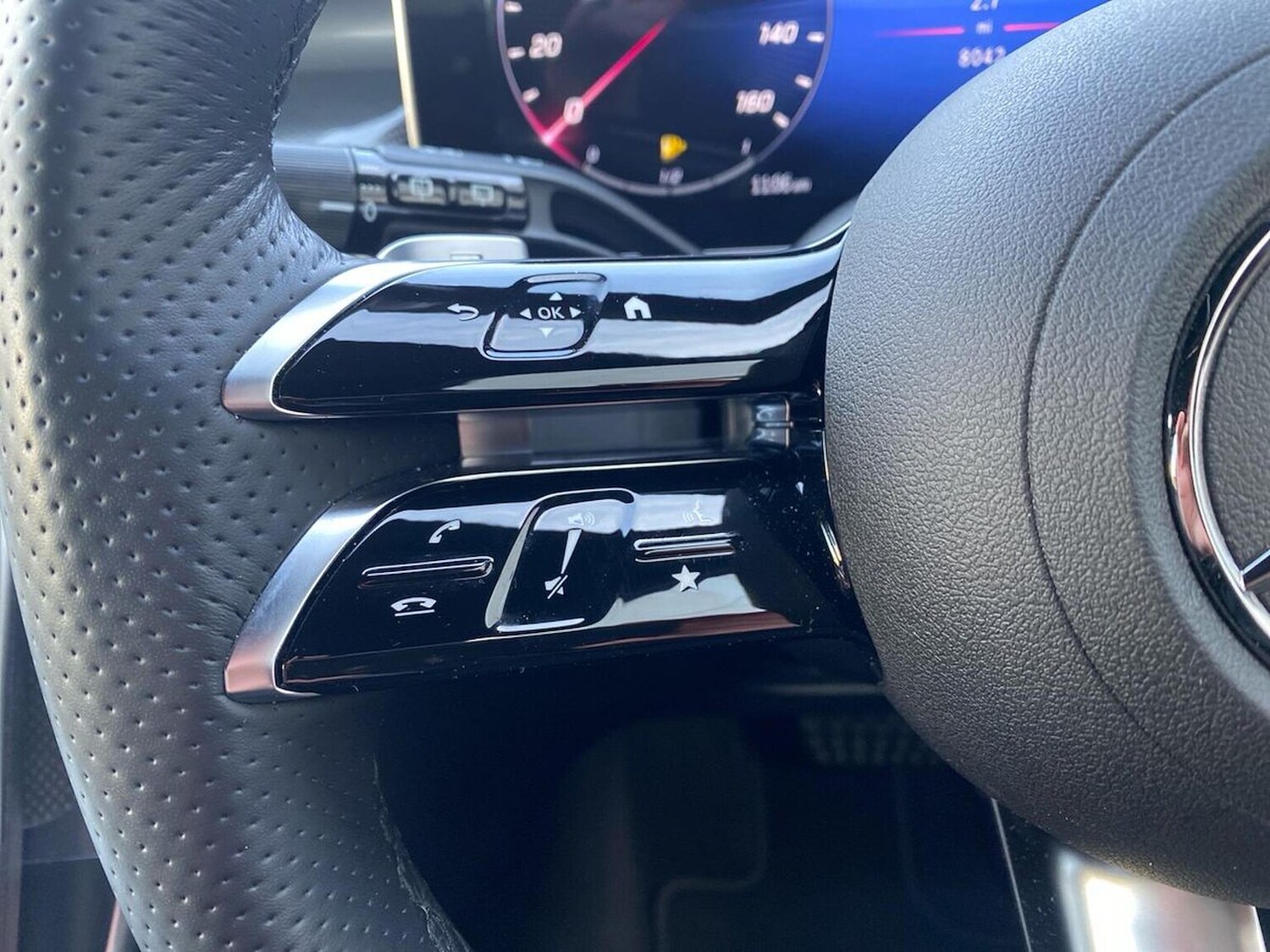 Used Mercedes-Benz GLC 2023 for sale - 77488378: Photo 26