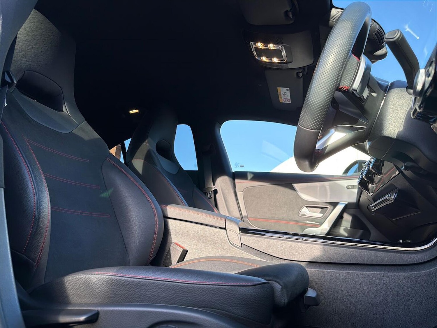 Used Mercedes-Benz CLA 2023 for sale - 76363384: Photo 40