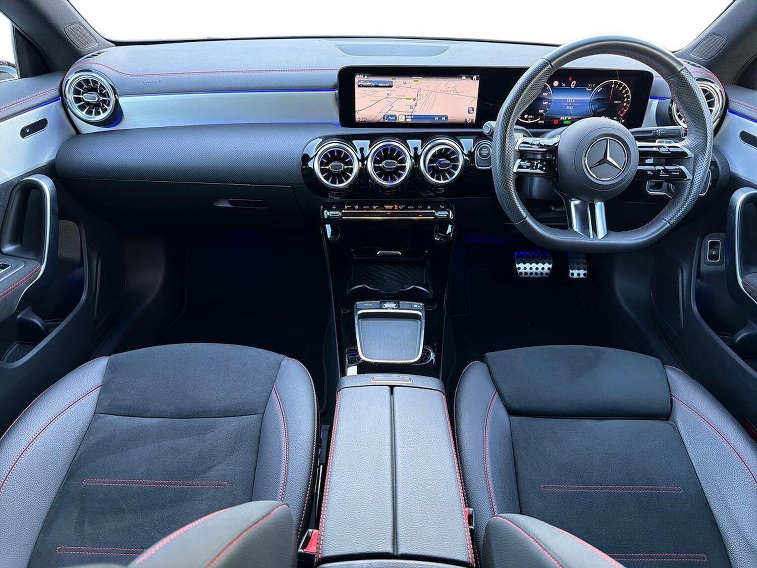 Used Mercedes-Benz CLA 2023 for sale - 76363384: Photo 8