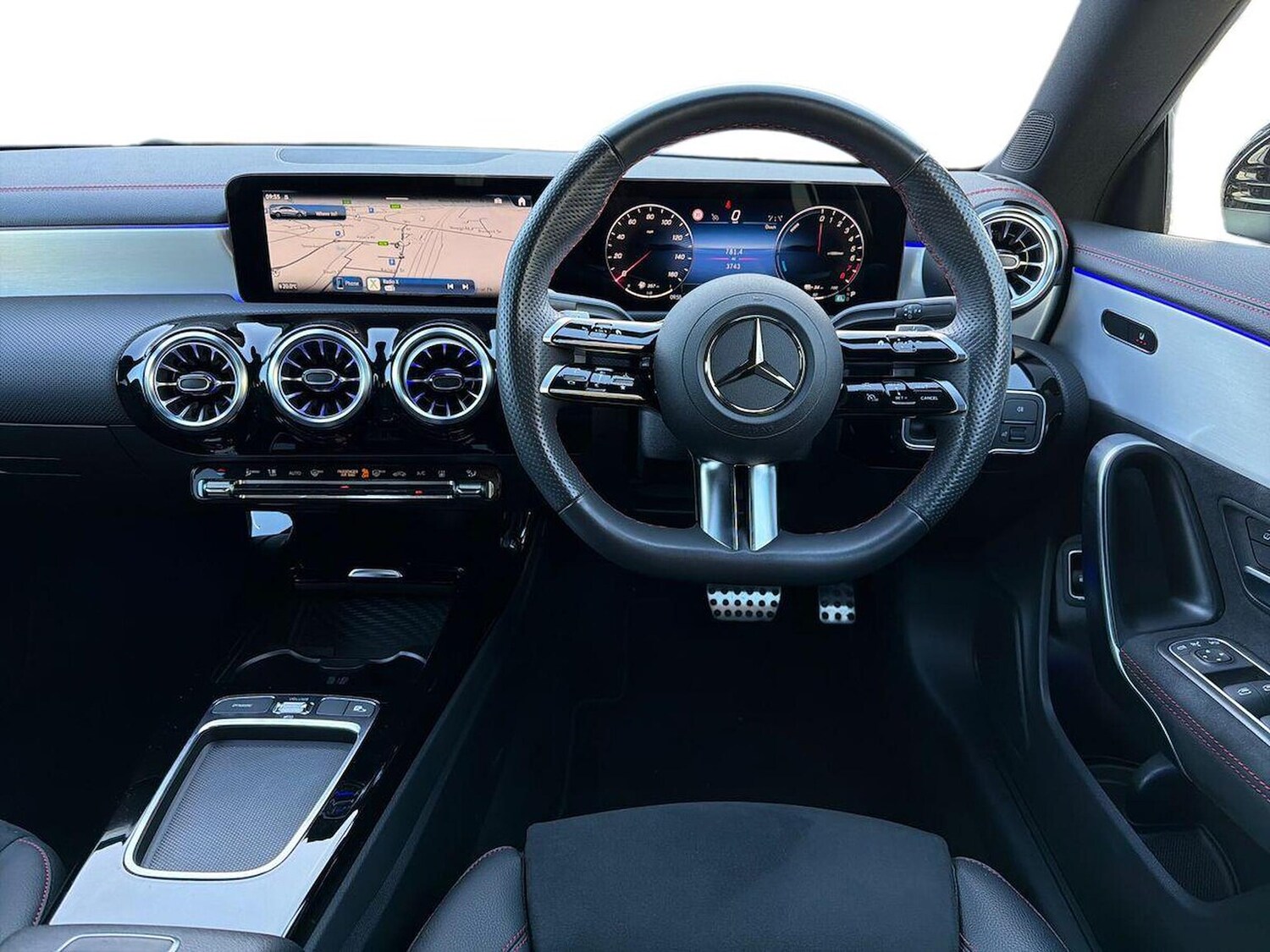 Used Mercedes-Benz CLA 2023 for sale - 76363384: Photo 9