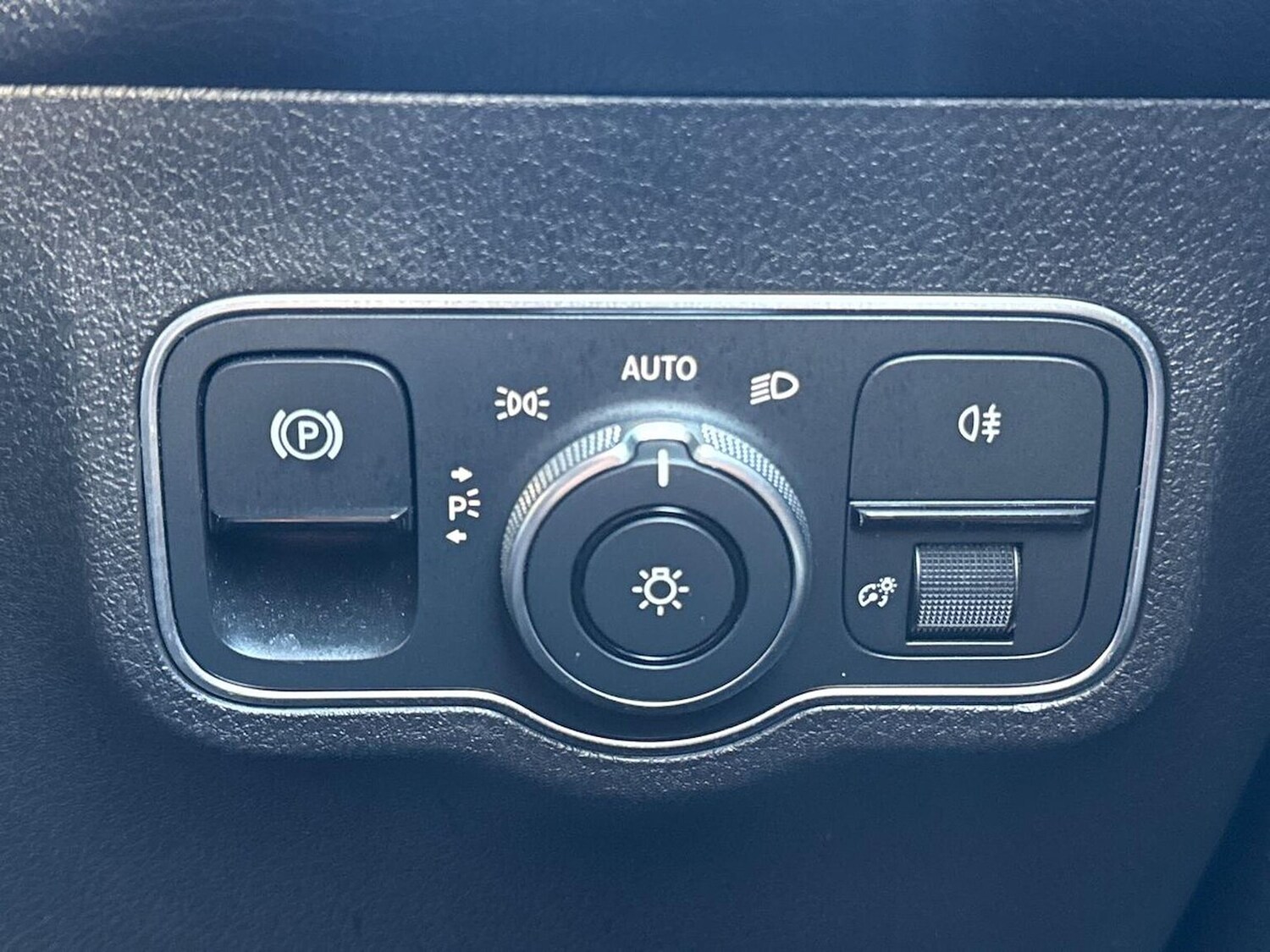 Used Mercedes-Benz GLB 2023 for sale - 77488381: Photo 22