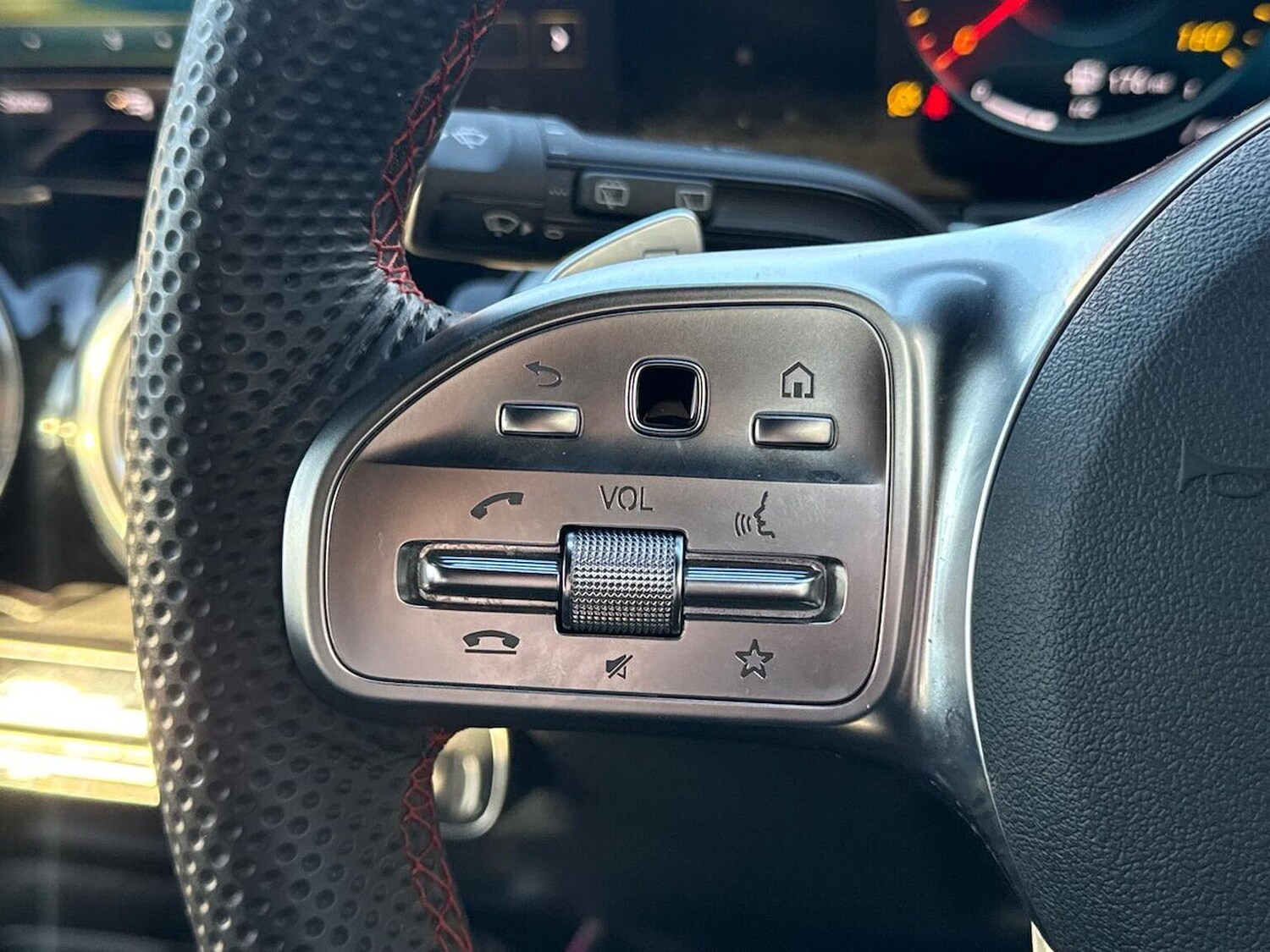 Used Mercedes-Benz GLB 2023 for sale - 77488381: Photo 26