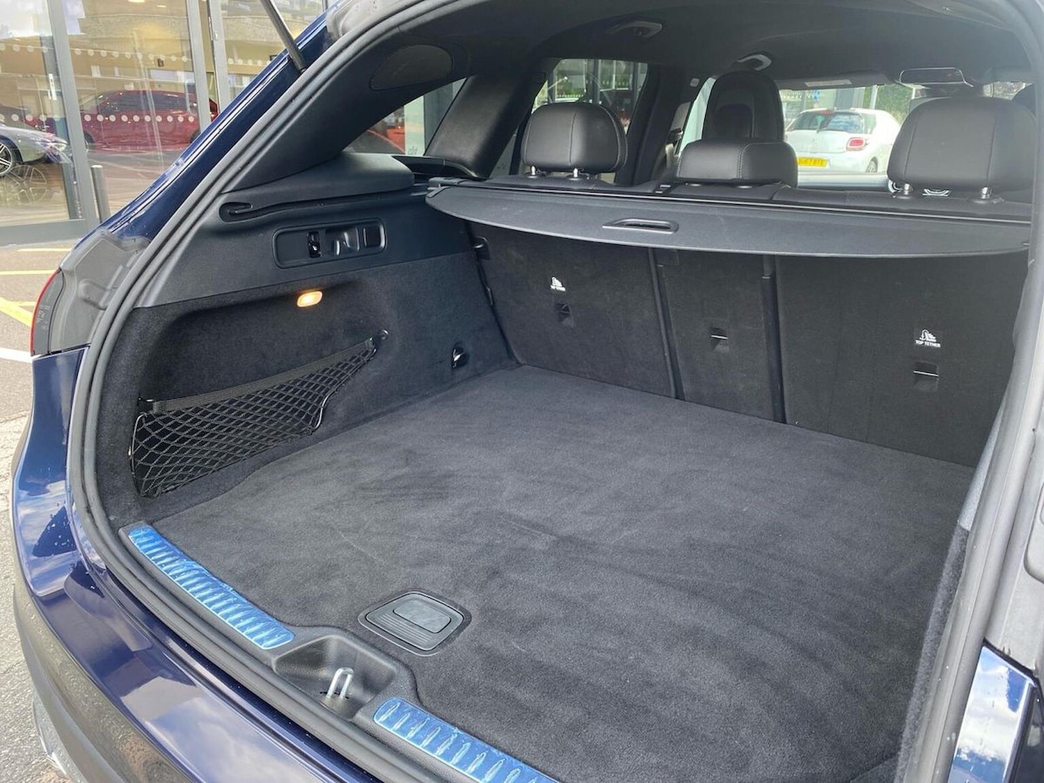 Used Mercedes-Benz GLC 2024 for sale - 76376805: Photo 17