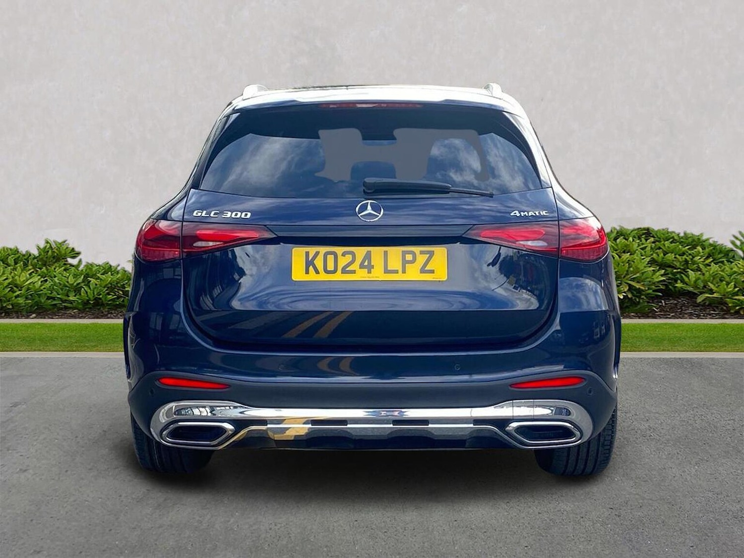 Used Mercedes-Benz GLC 2024 for sale - 76376805: Photo 4