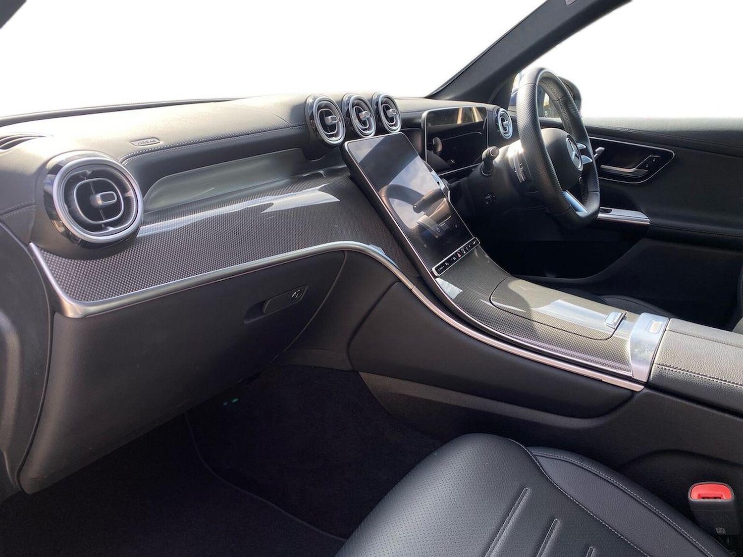 Used Mercedes-Benz GLC 2024 for sale - 76376805: Photo 7
