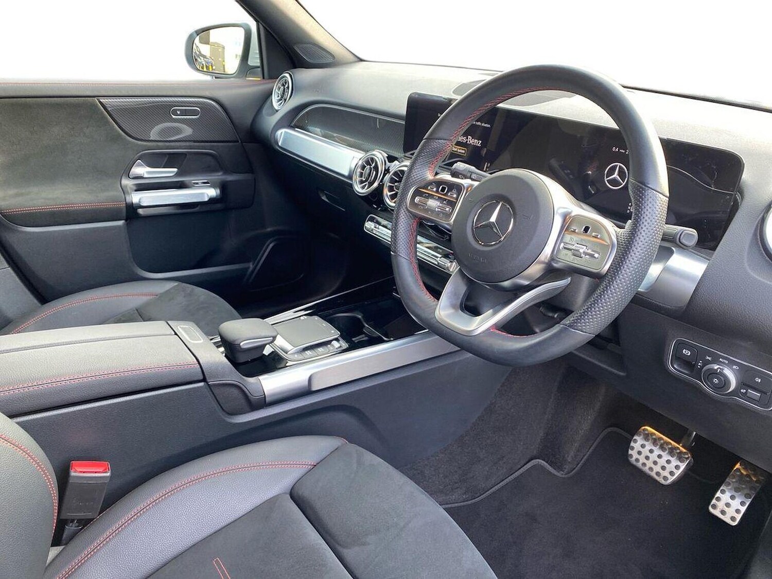 Used Mercedes-Benz GLB 2023 for sale - 76236953: Photo 15