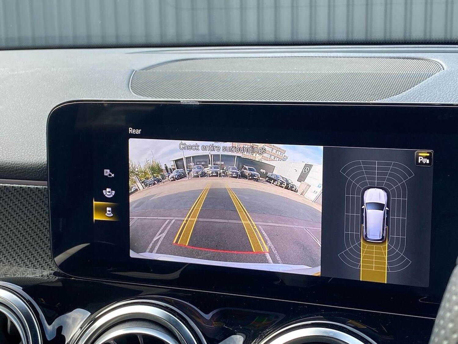 Used Mercedes-Benz GLB 2023 for sale - 76236953: Photo 23