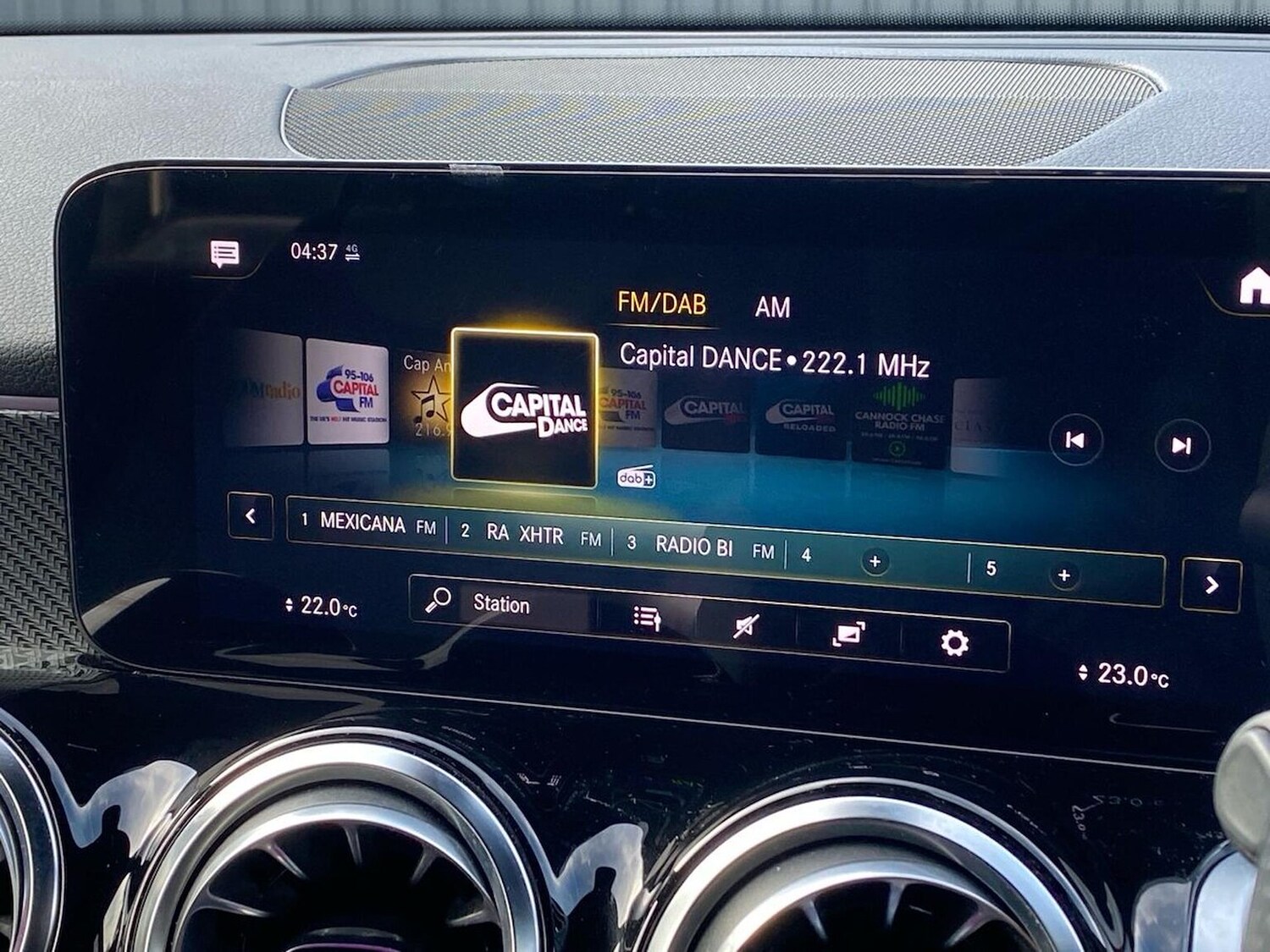 Used Mercedes-Benz GLB 2023 for sale - 76236953: Photo 25