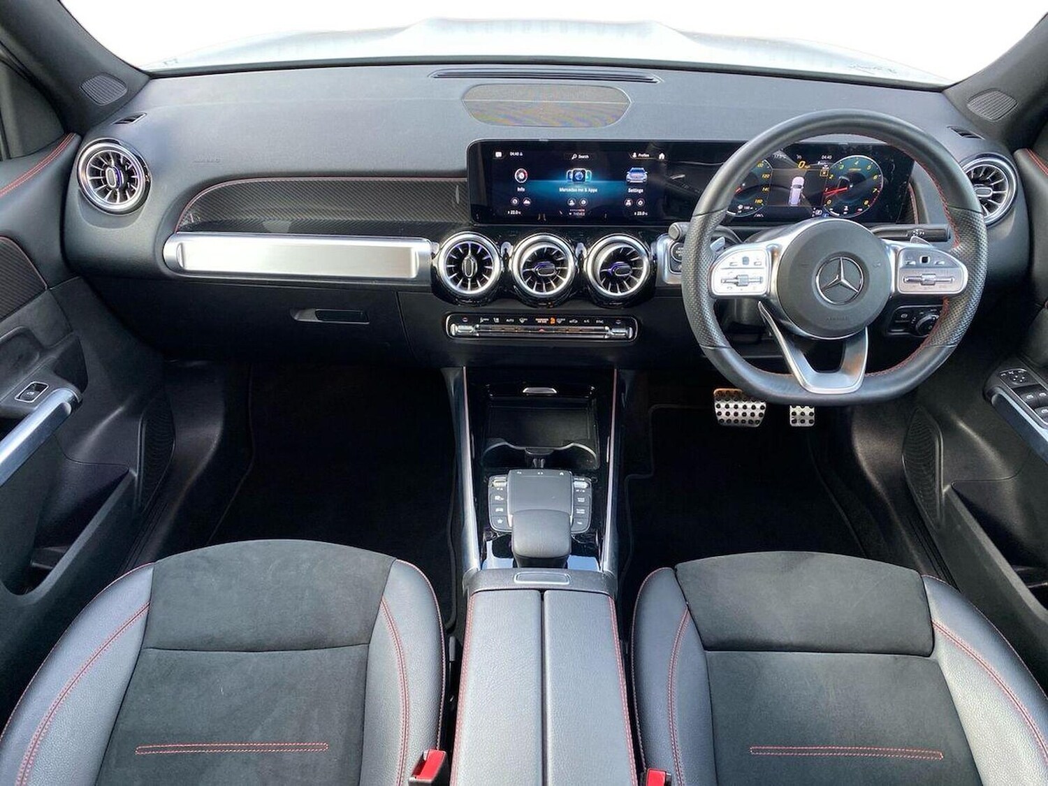 Used Mercedes-Benz GLB 2023 for sale - 76236953: Photo 8