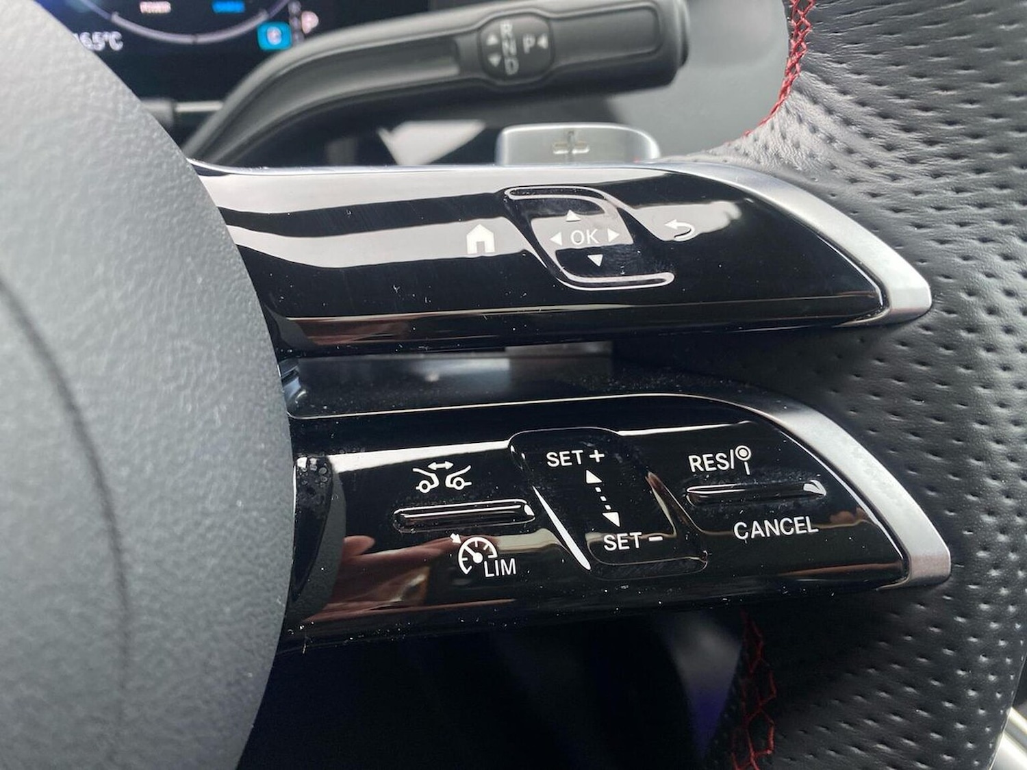 Used Mercedes-Benz GLA 2024 for sale - 76157210: Photo 28