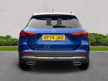 Used Mercedes-Benz GLA 2024 for sale - 76157210: Photo 4