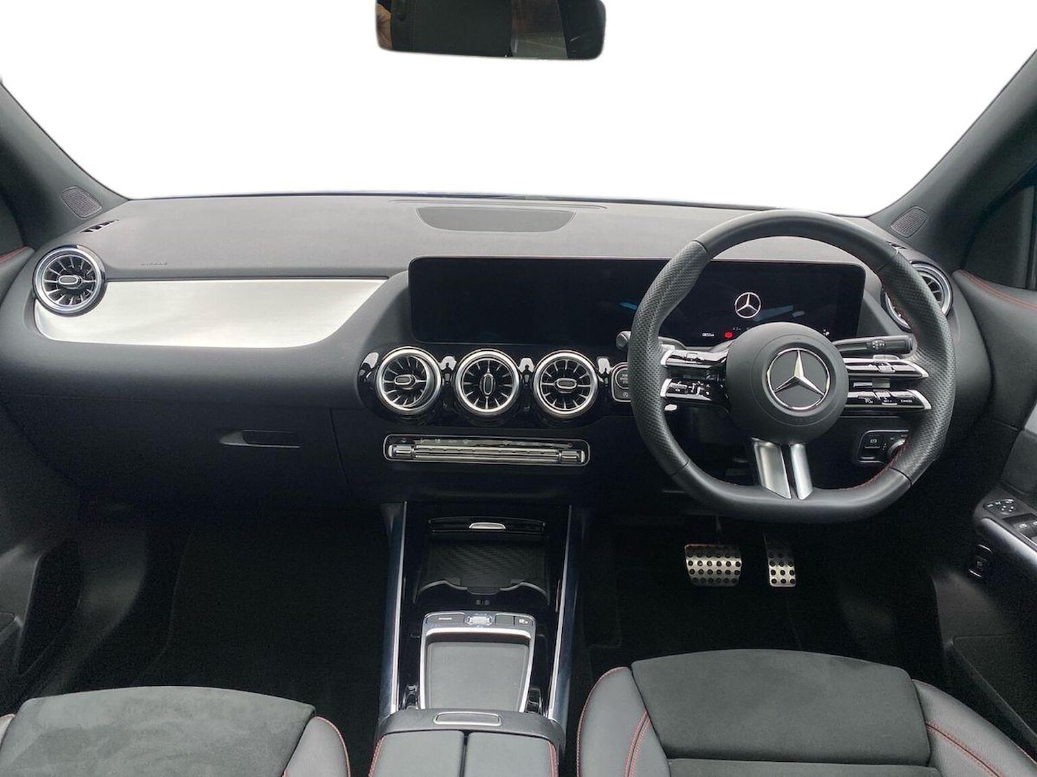 Used Mercedes-Benz GLA 2024 for sale - 76157210: Photo 8