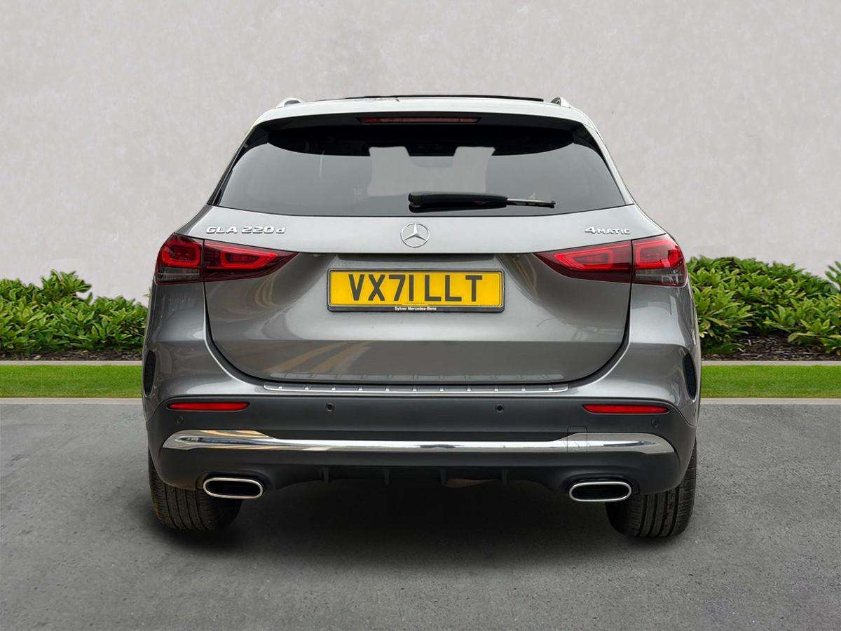 Used Mercedes-Benz GLA 2022 for sale - 77610107: Photo 4