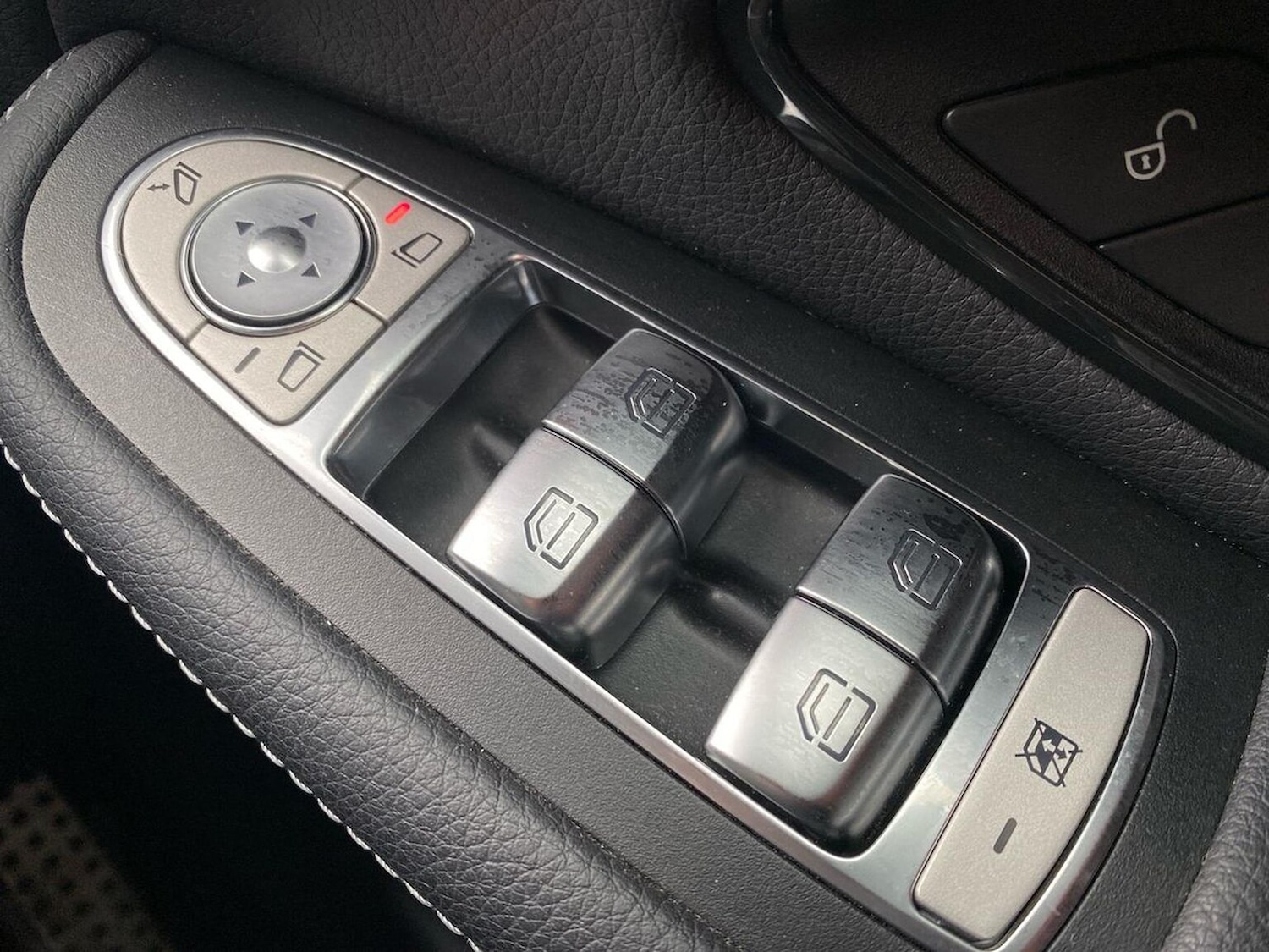 Used Mercedes-Benz GLC 2022 for sale - 76893279: Photo 21