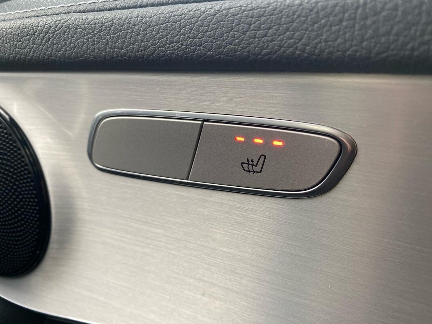 Used Mercedes-Benz GLC 2022 for sale - 76893279: Photo 30