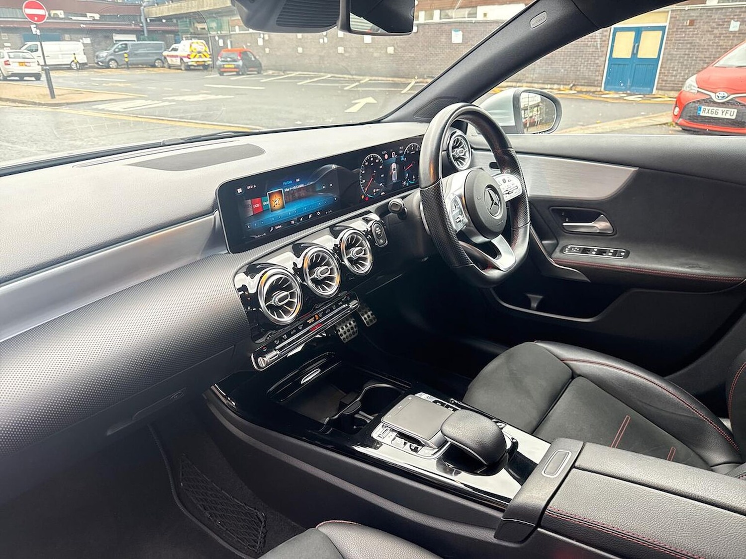 Used Mercedes-Benz A-Class 2018 for sale - 76422335: Photo 7