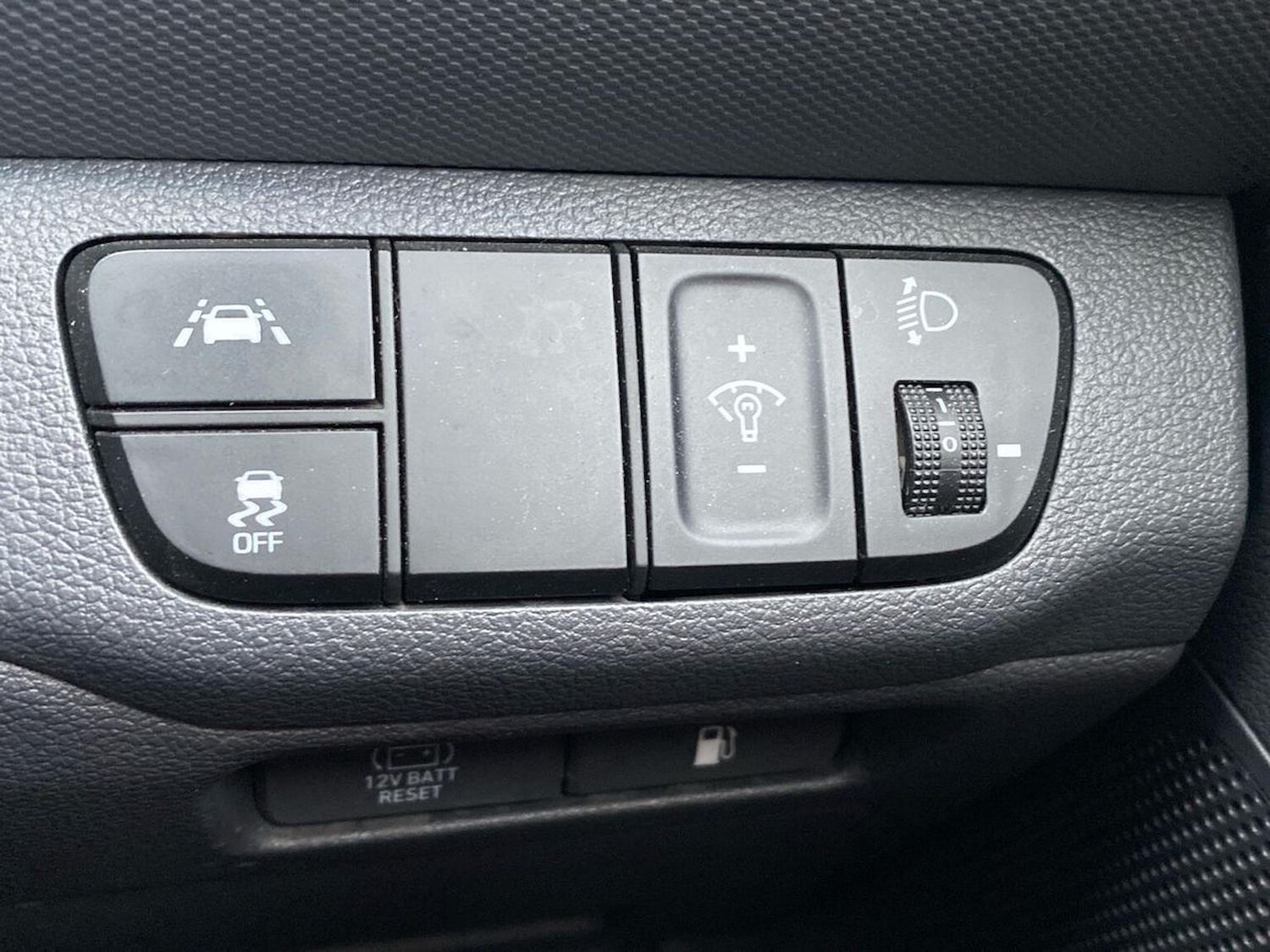 Used Hyundai IONIQ 2021 for sale - 76958752: Photo 22