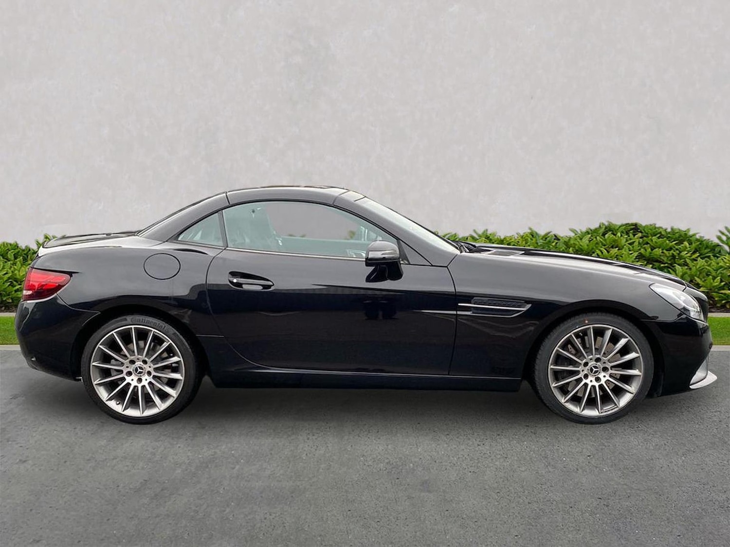 Used Mercedes-Benz SLC 2018 for sale - 76666182: Photo 3