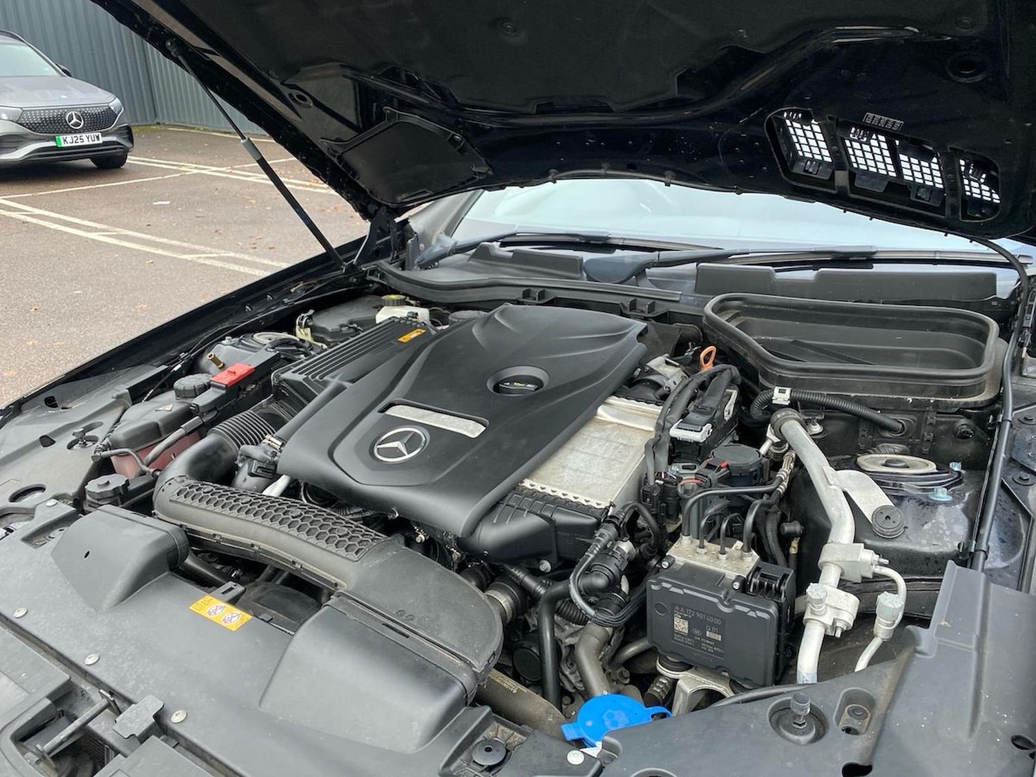 Used Mercedes-Benz SLC 2018 for sale - 76666182: Photo 39