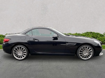 Used Mercedes-Benz SLC 2018 for sale - 76666182: Photo