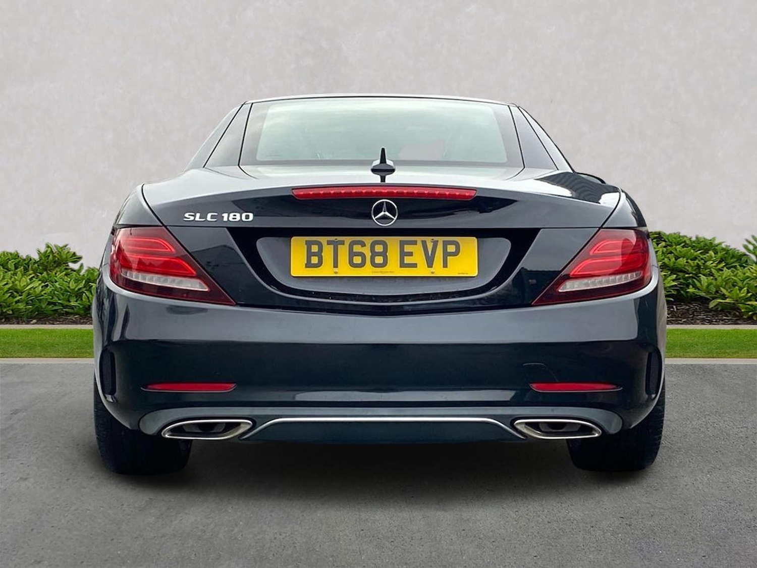 Used Mercedes-Benz SLC 2018 for sale - 76666182: Photo 4