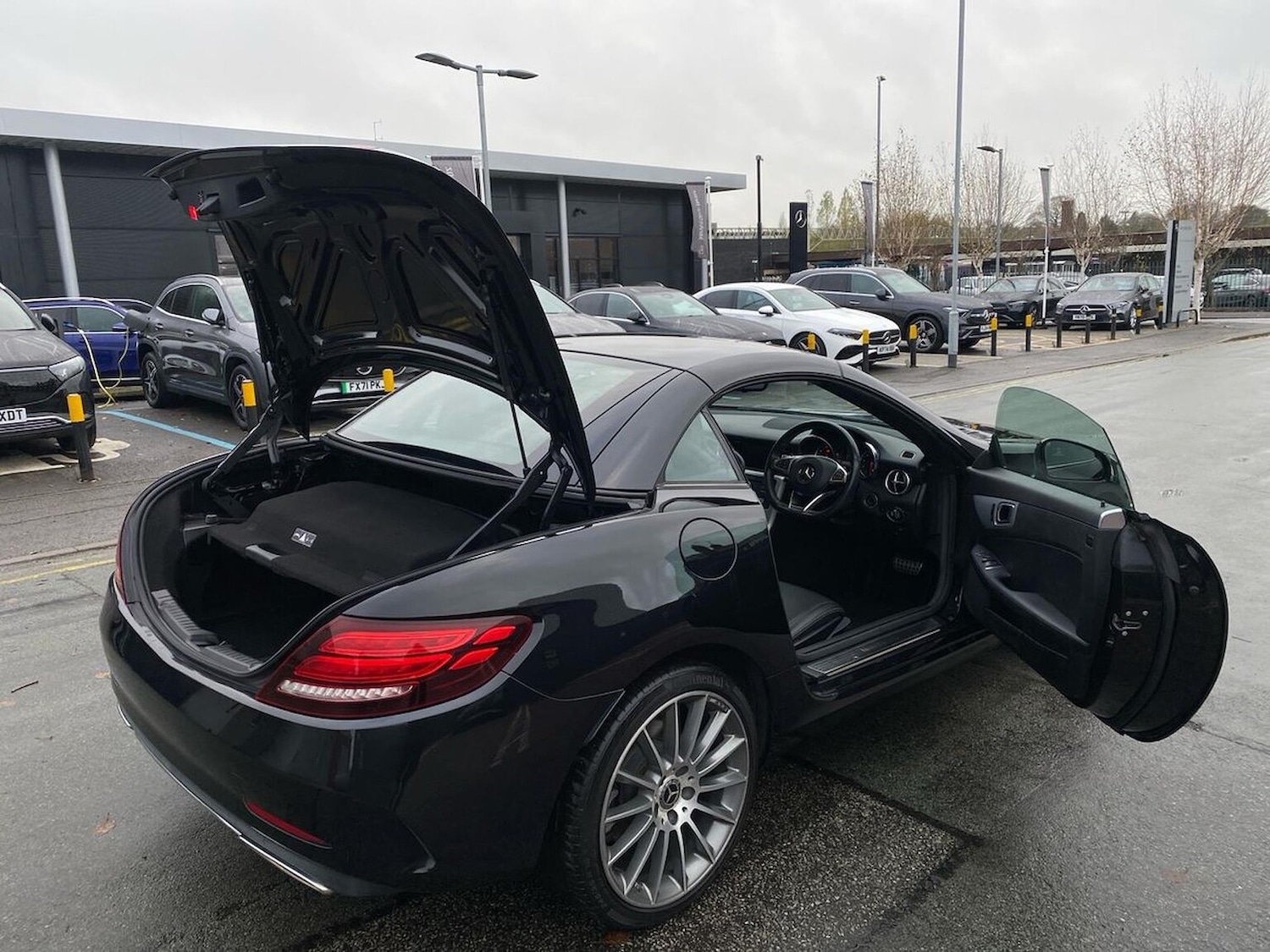 Used Mercedes-Benz SLC 2018 for sale - 76666182: Photo 40