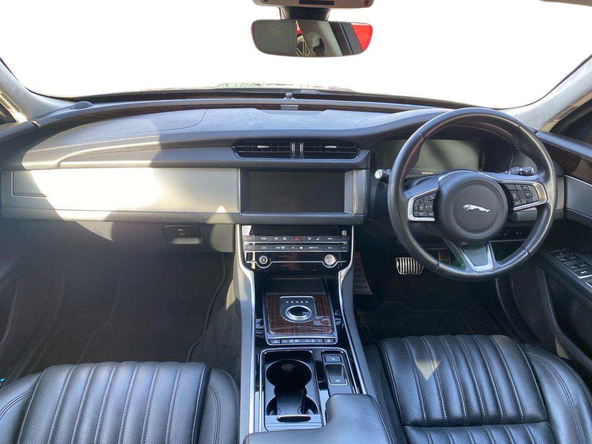 Used Jaguar XF 2019 for sale - 77980040: Photo 8