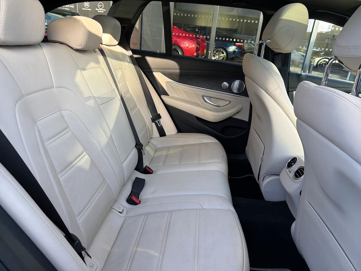 Used Mercedes-Benz E Class 2019 for sale - 76735629: Photo 16