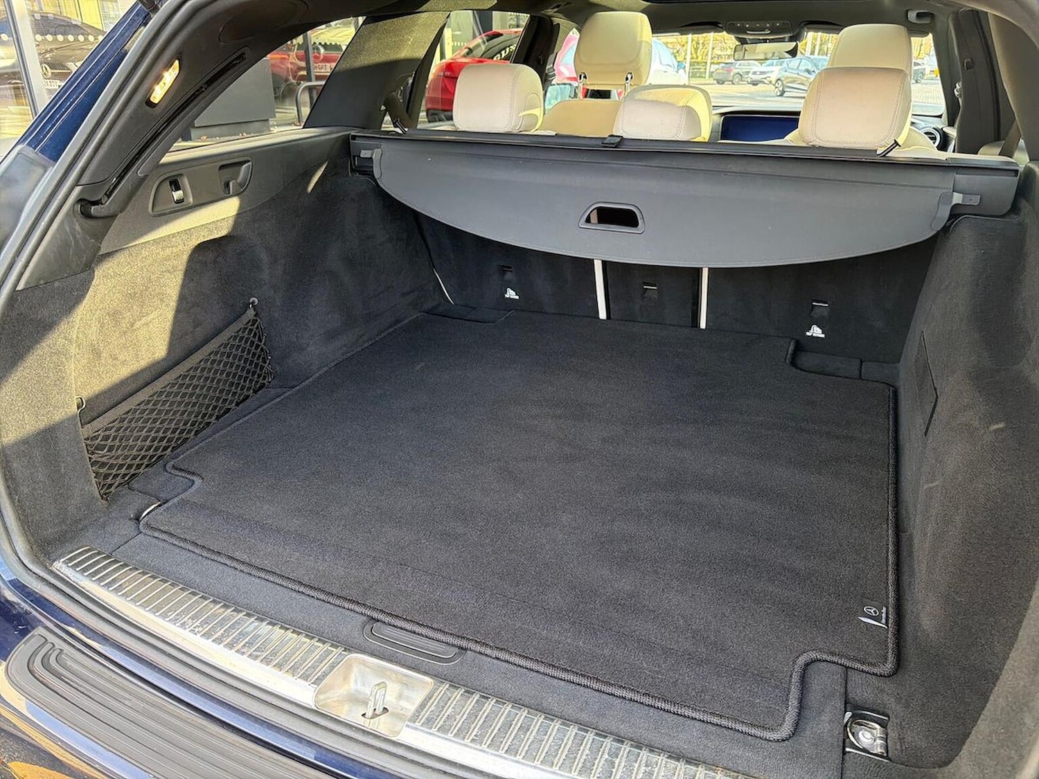 Used Mercedes-Benz E Class 2019 for sale - 76735629: Photo 17