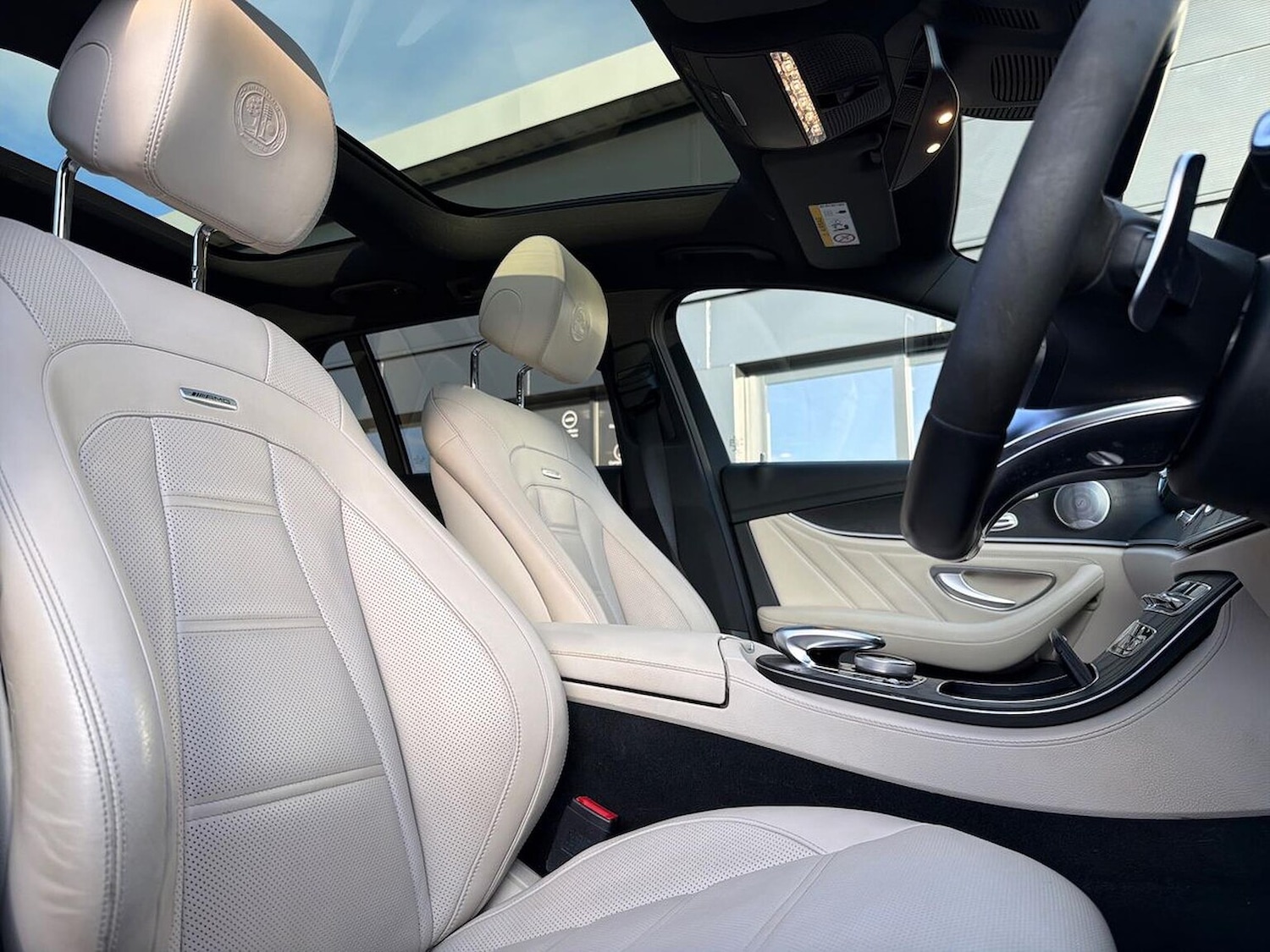 Used Mercedes-Benz E Class 2019 for sale - 76735629: Photo 21