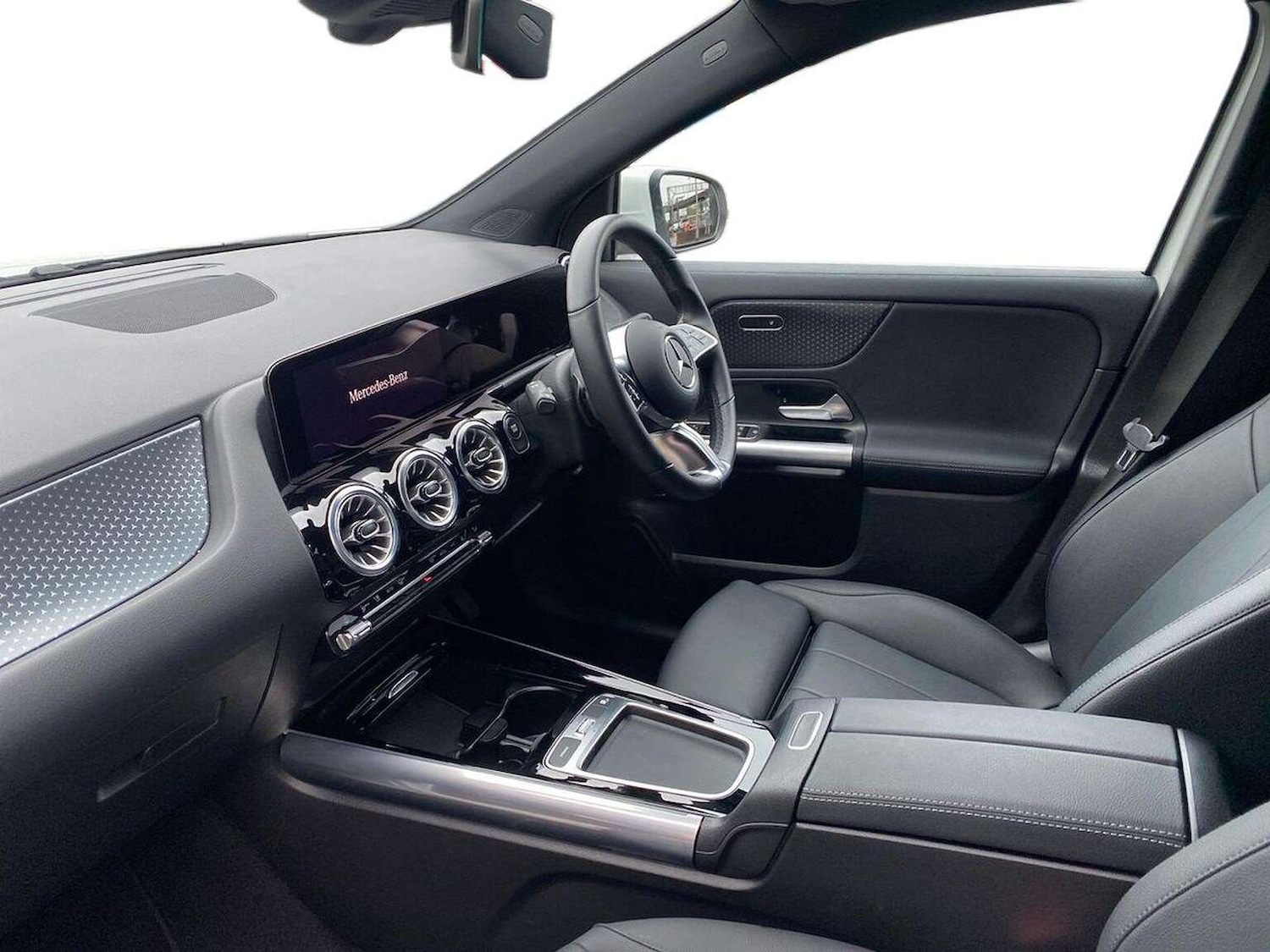 Used Mercedes-Benz EQA 2024 for sale - 77901650: Photo 7