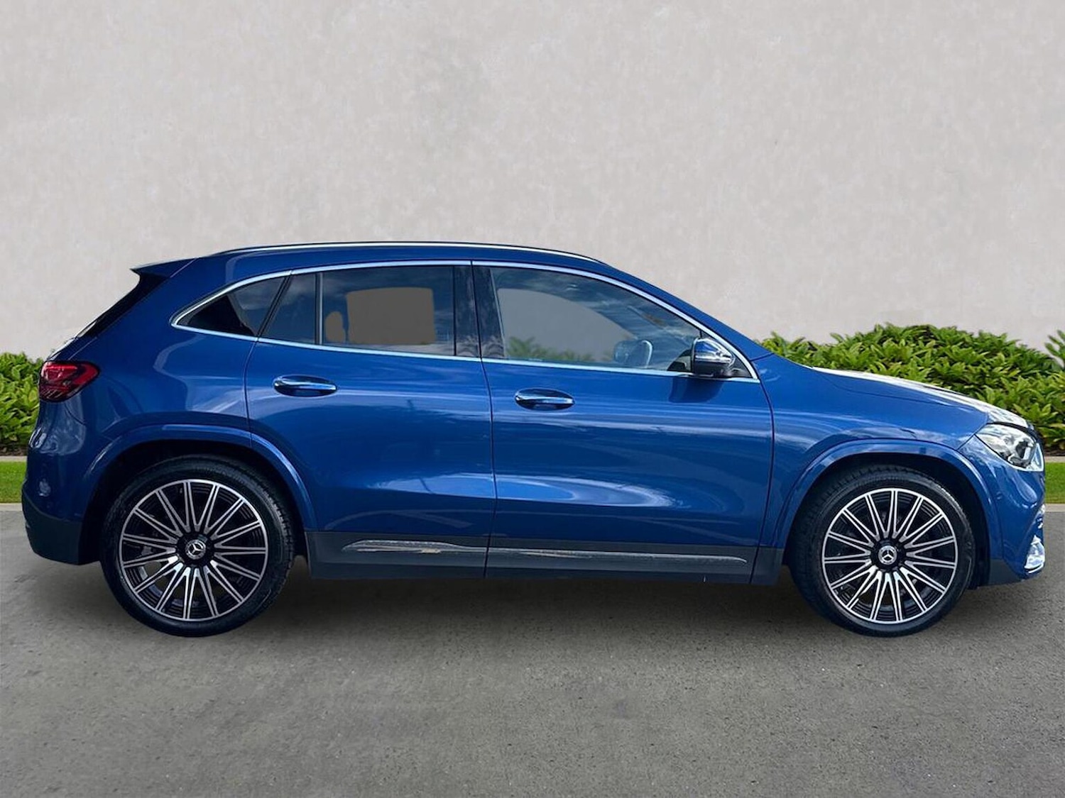 Used Mercedes-Benz GLA 2024 for sale - 76340616: Photo 3