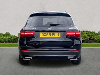 Used Mercedes-Benz GLC 2018 for sale - 78926307: Photo