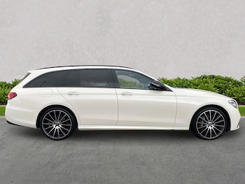 Used Mercedes-Benz E-Class 2022 for sale - 76206036: Photo 3
