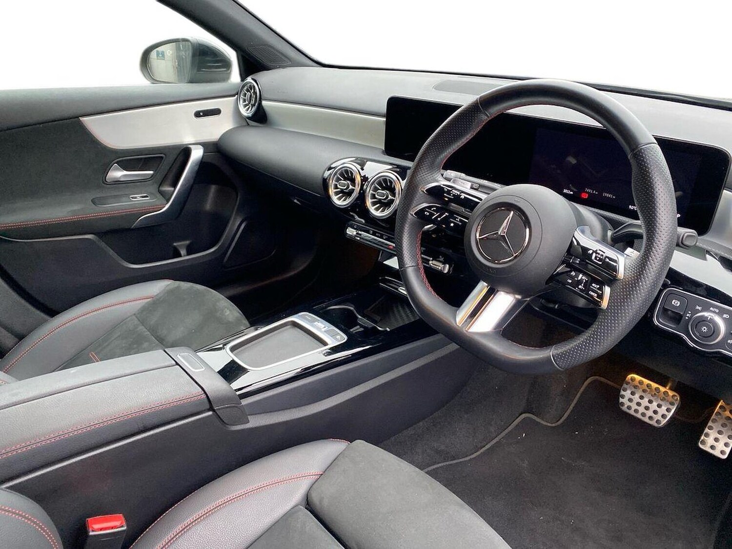 Used Mercedes-Benz A-Class 2023 for sale - 76735630: Photo 15