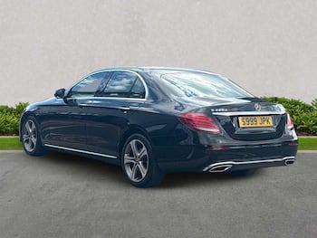 Used Mercedes-Benz E Class 2018 for sale - 79599981: Photo