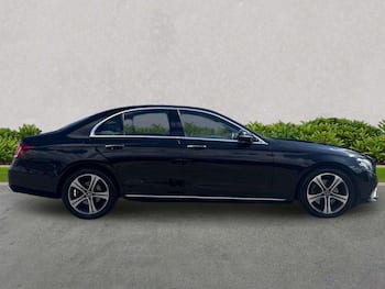 Used Mercedes-Benz E Class 2018 for sale - 79599981: Photo
