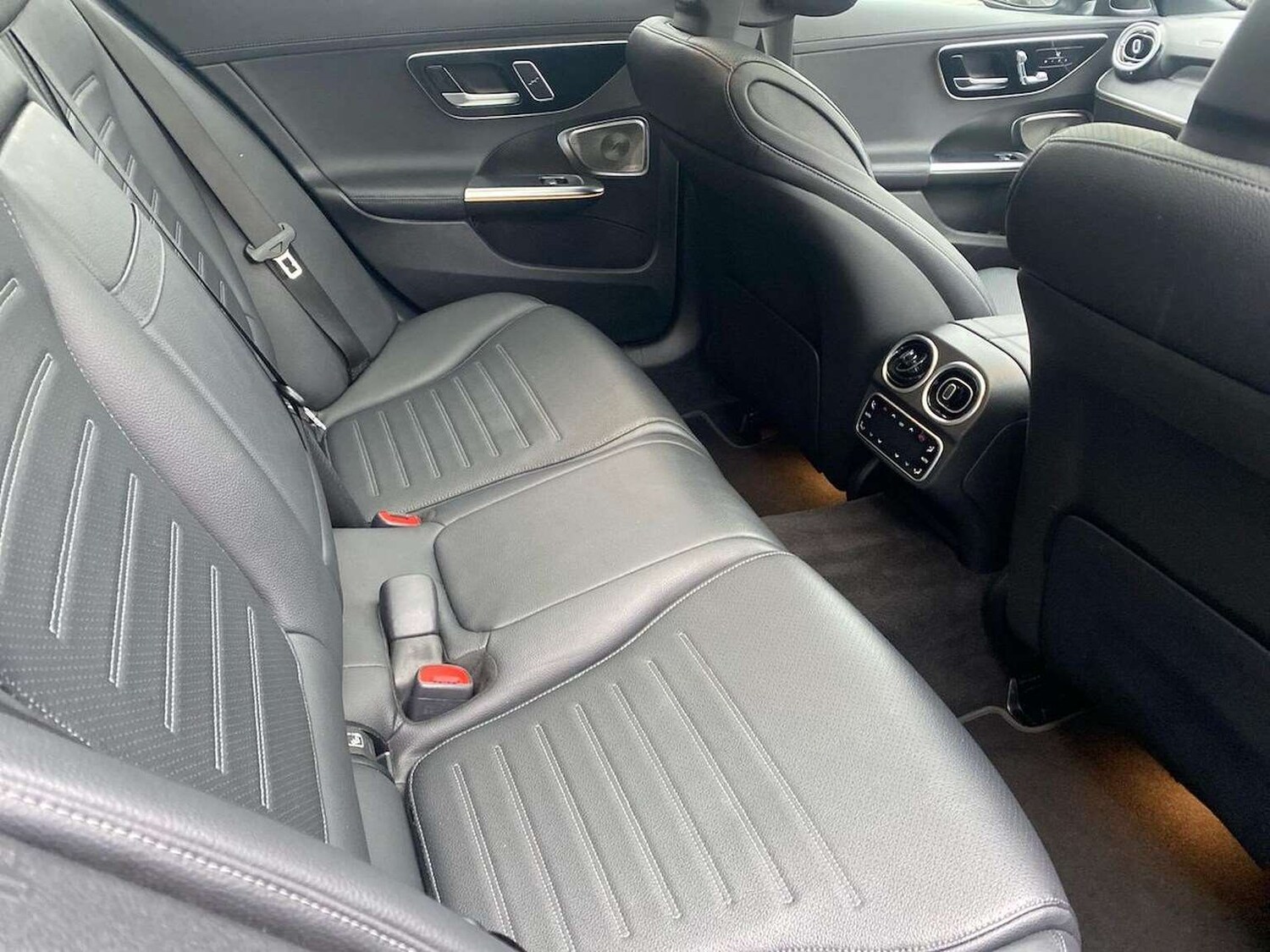 Used Mercedes-Benz C Class 2023 for sale - 77789548: Photo 16