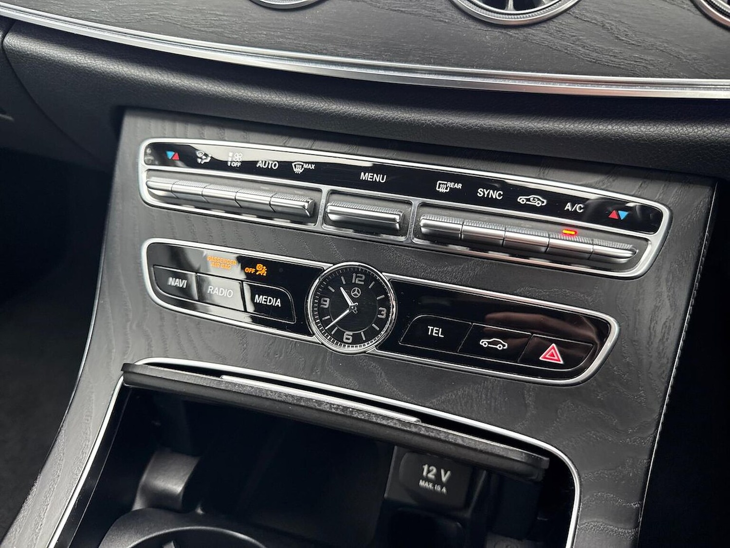 Used Mercedes-Benz E Class 2017 for sale - 76506153: Photo 12