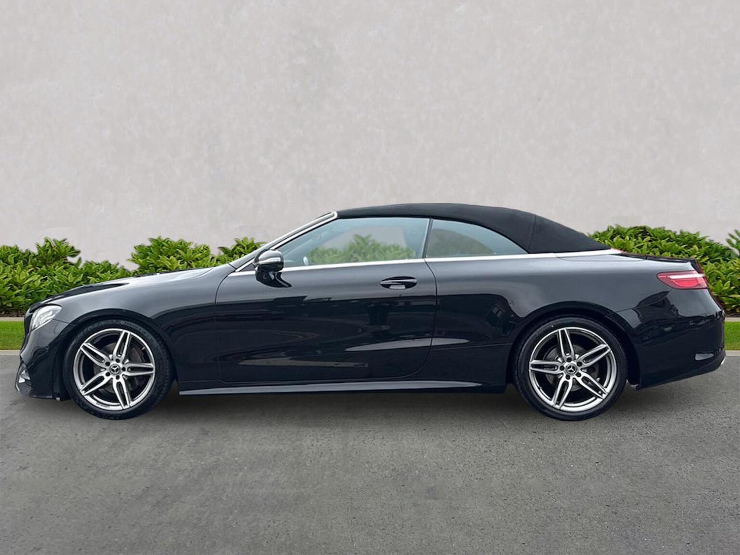 Used Mercedes-Benz E Class 2017 for sale - 76506153: Photo 19